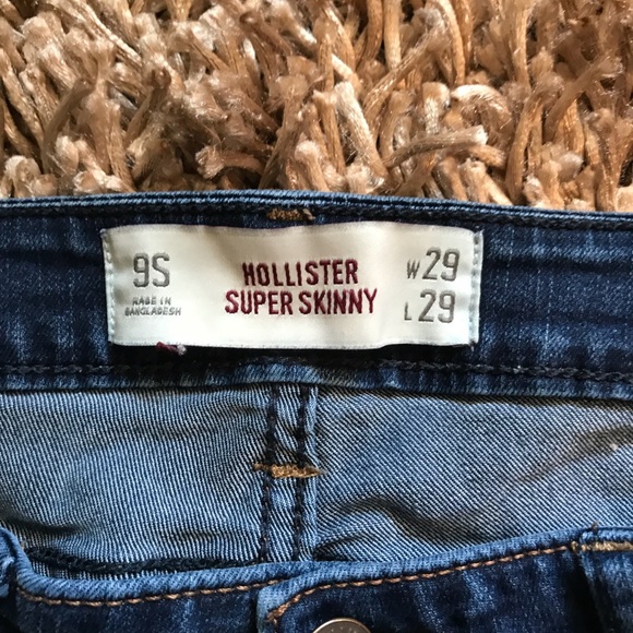 HOLLISTER super skinny jeans (medium- dark wash) - Picture 5 of 6
